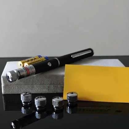 Cheap 532nm 20mW Green Laser Pen with Caps