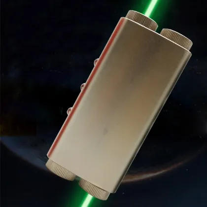 Double-Beam 520nm Green Laser Pointer with Batteries