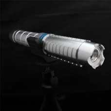 Cheap and Focusable 2W (2000mW) Blue Laser Pointer