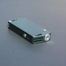 Small Rechargeable 555 nm 10mW Yellow-Green Laser Pointer